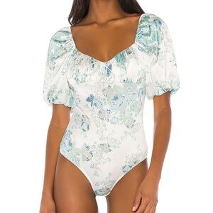 For love and lemons puff sleeve floral bodysuit